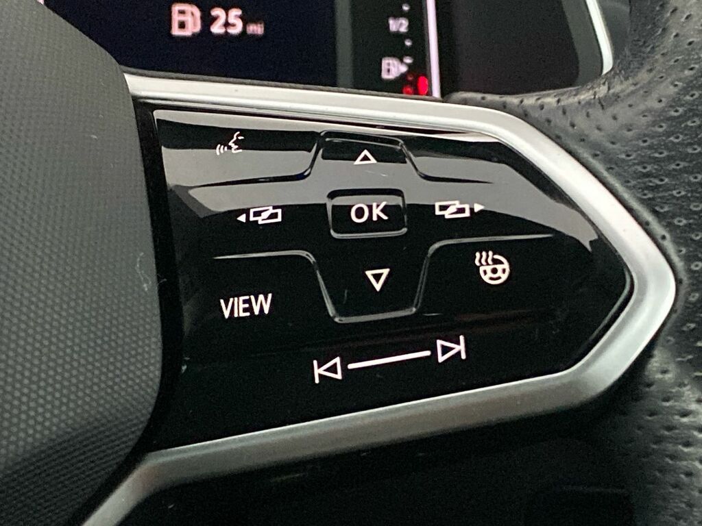 Volkswagen Tiguan Tiguan Elegance Tsi Silver #19