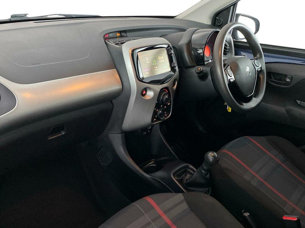 Peugeot 108 Active Red #14