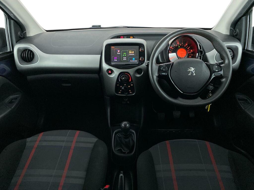 Peugeot 108 Active Red #9