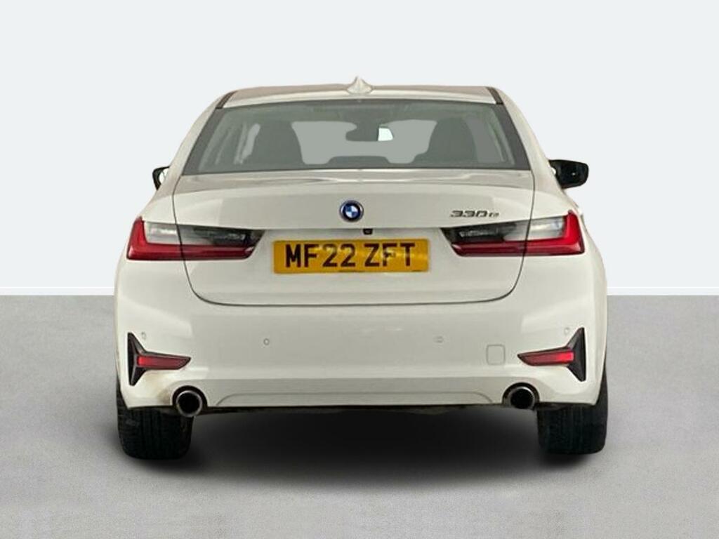 BMW 3 Series 330E Se Pro Step MF22ZFT White #4