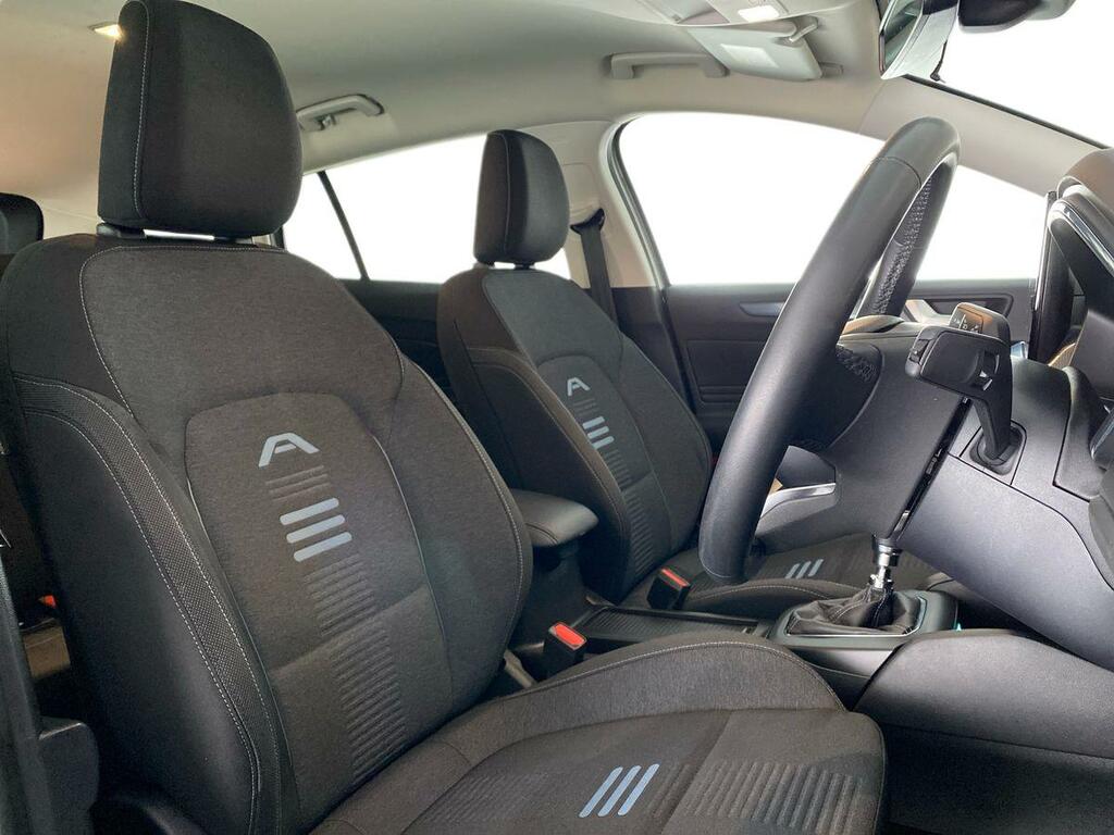 Ford Focus Focus Active X Mhev White #13