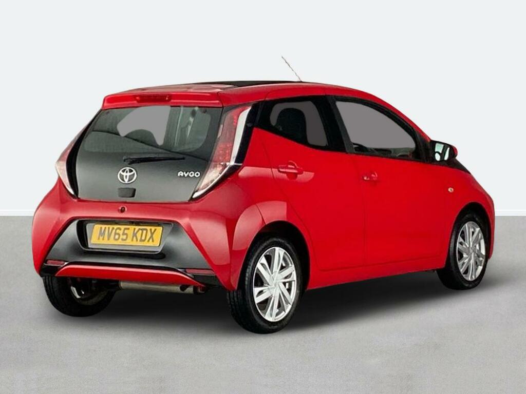 Toyota Aygo 1.0 Vvt-i X-pression Red #3