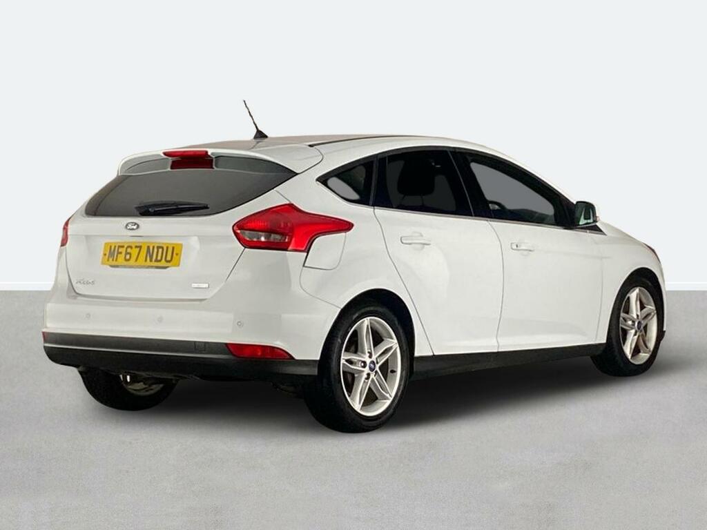 Ford Focus 1.0 Ecoboost 125 Zetec Edition MF67NDU White #3
