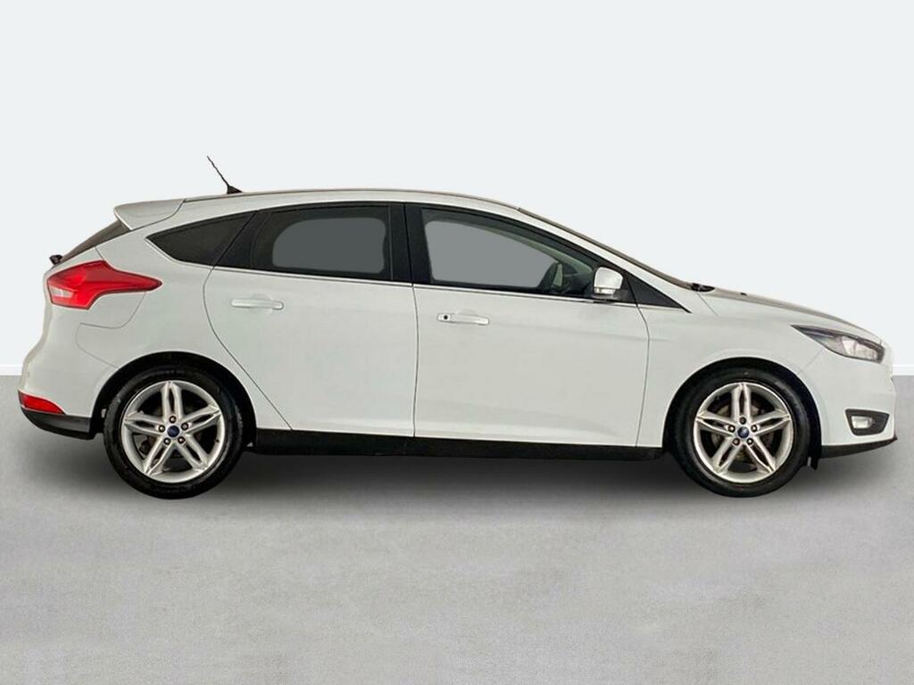Ford Focus 1.0 Ecoboost 125 Zetec Edition MF67NDU White #2