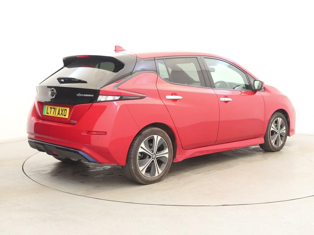 Nissan Leaf 110Kw N-connecta 40Kwh Red #5