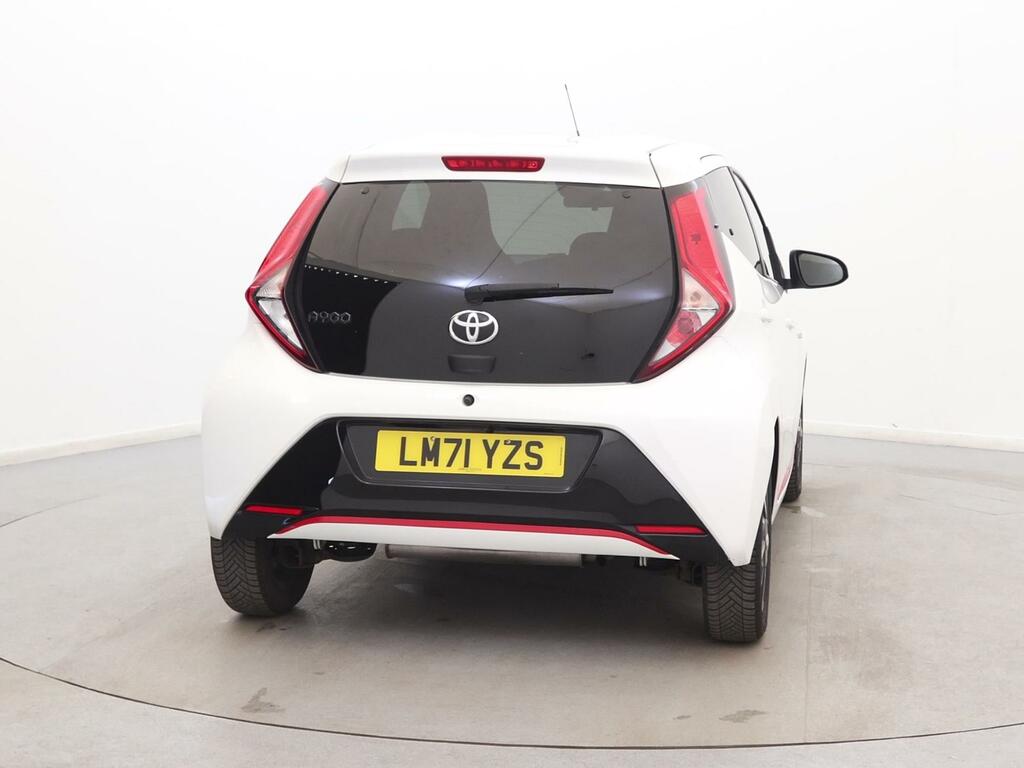 Toyota Aygo 1.0 Vvt-i X-trend Tss White #6