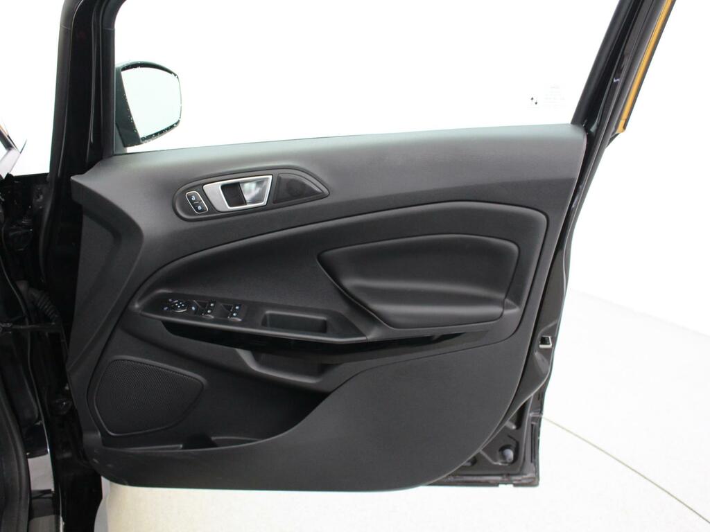 Ford Ecosport Titanium . Grey #26