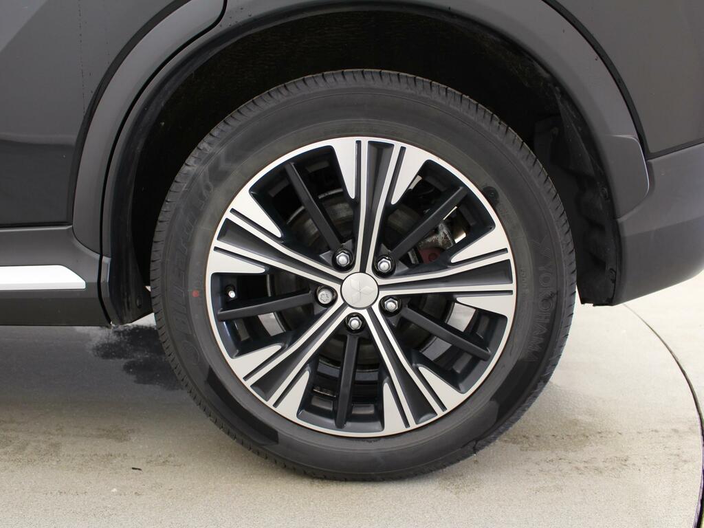 Mitsubishi Eclipse Cross 1.5 Exceed Cvt 4Wd Grey #42