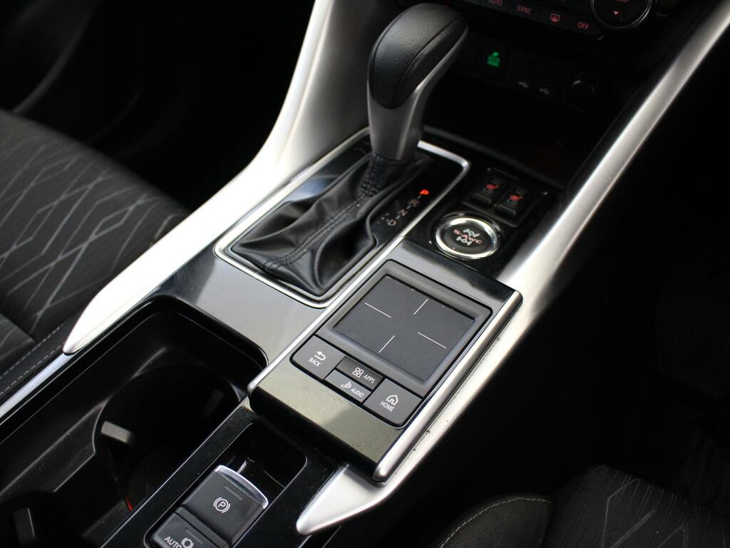 Mitsubishi Eclipse Cross 1.5 Exceed Cvt 4Wd Grey #26