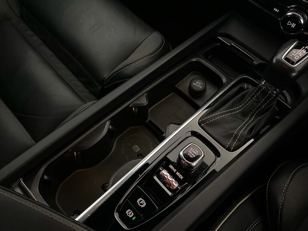 Volvo S60 Inscription Plus Red #19