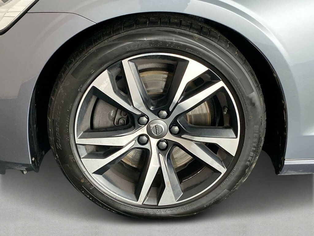Volvo S60 Inscription Plus Red #33