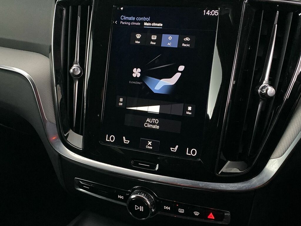 Volvo S60 Inscription Plus Red #16