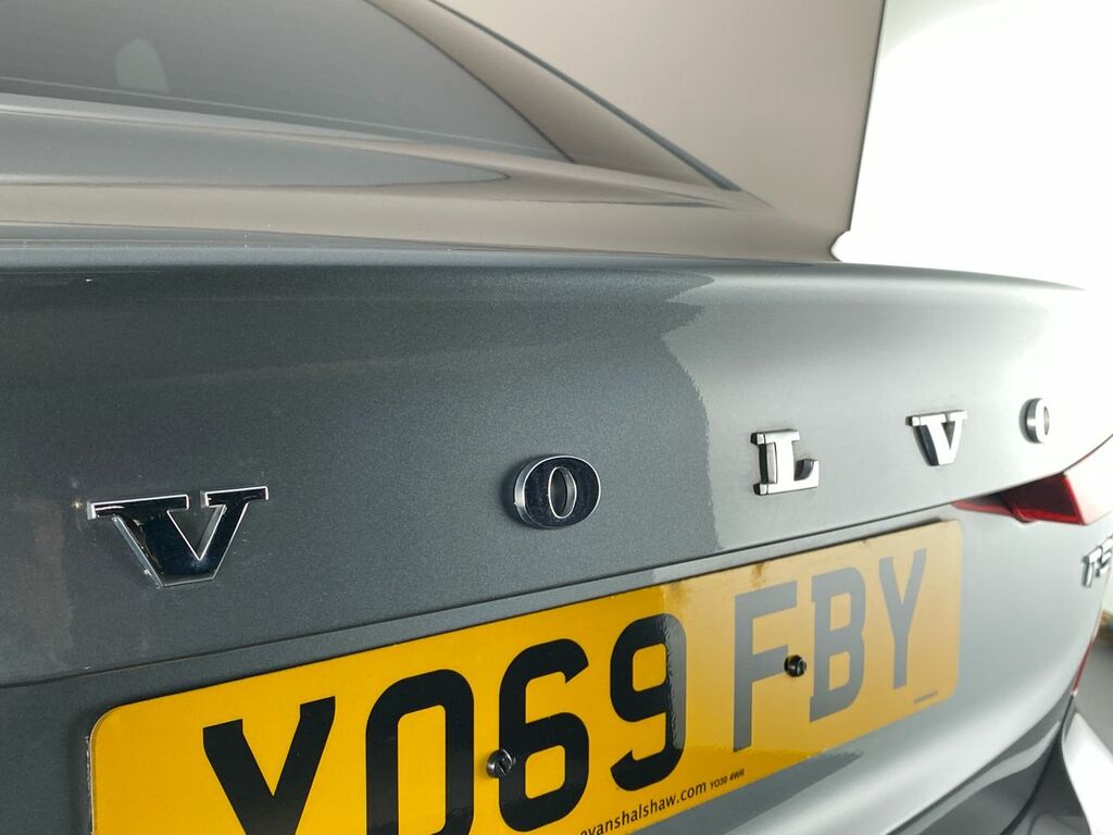 Volvo S60 Inscription Plus Red #29