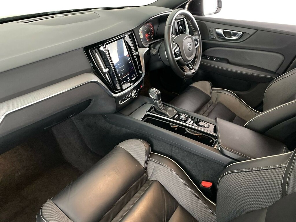 Volvo S60 Inscription Plus Red #7