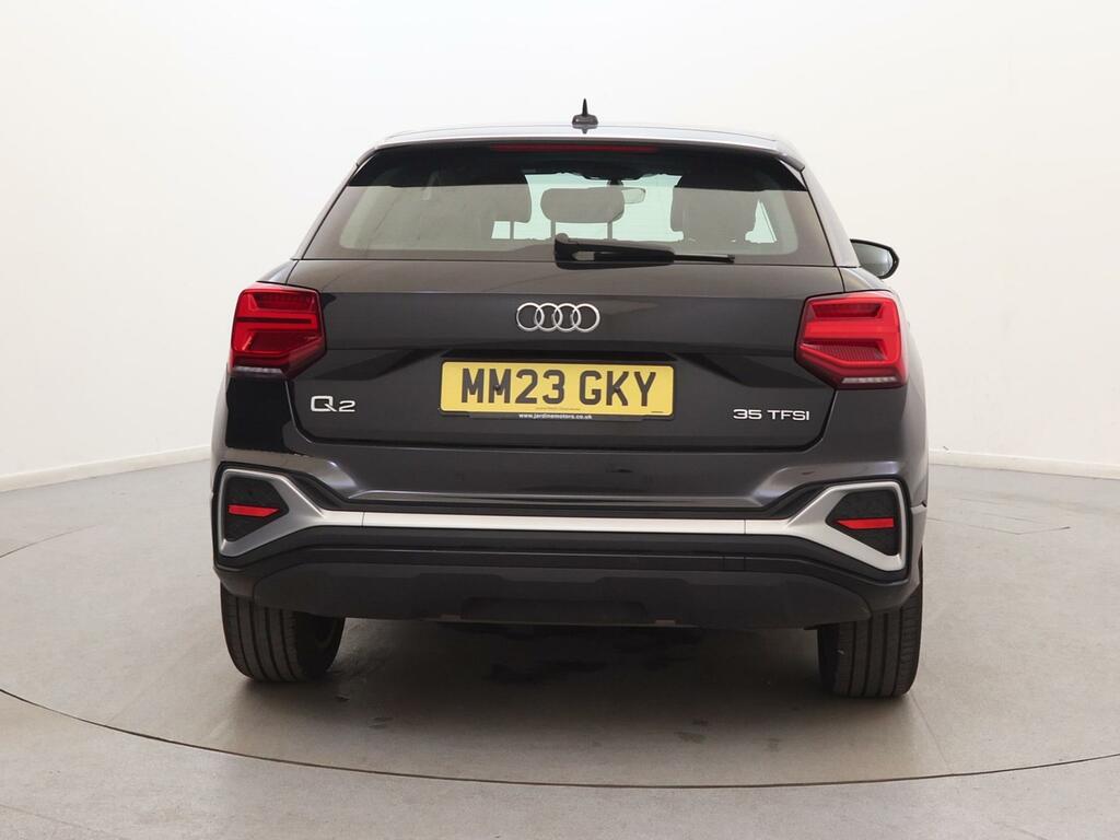 Audi Q2 35 Tfsi S Line S Tronic Black #6