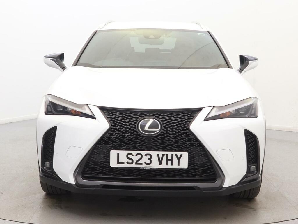 Lexus UX 250H 2.0 F-sport Design Cvt White #2
