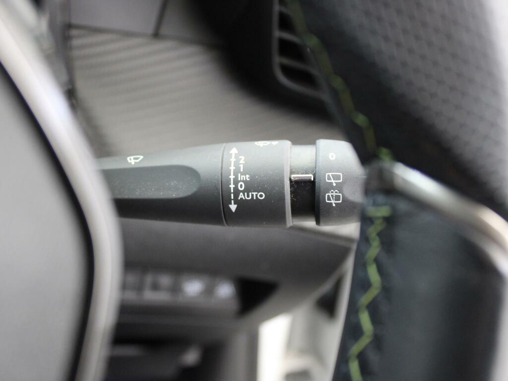 Peugeot 2008 1.2 Puretech Active Premium Blue #28