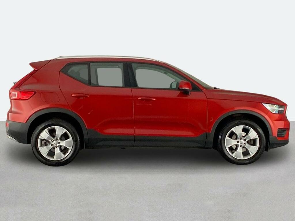 Volvo XC40 1.5 T3 163 Momentum NL70OCU Red #2