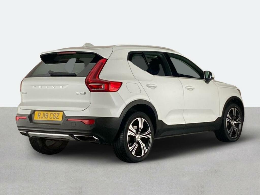 Volvo XC40 2.0 D4 190 Inscription Pro Awd Geartronic RJ19CSZ White #3