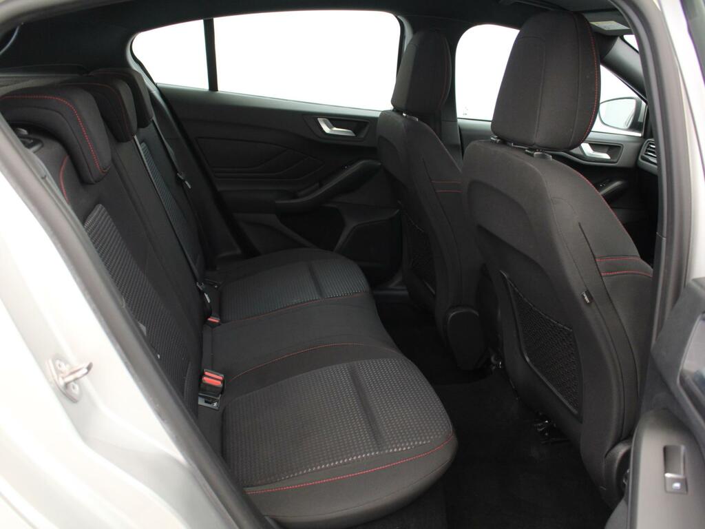 Ford Focus 1.0 Ecoboost Hybrid Mhev 125 Titanium Edition Black #12