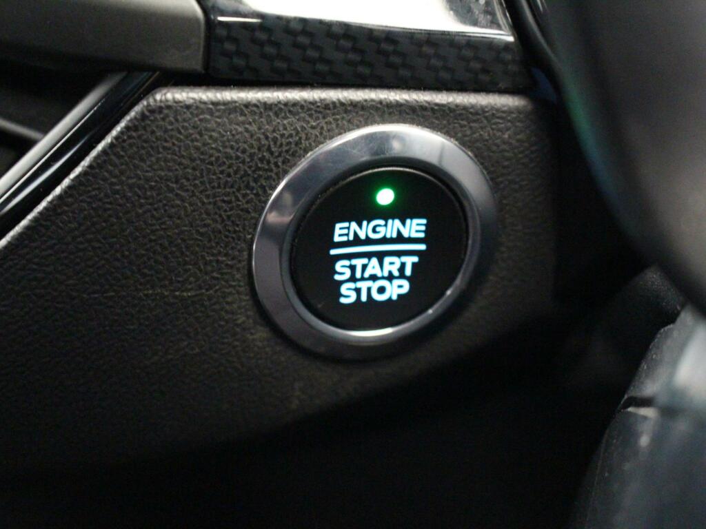 Ford Focus 1.0 Ecoboost Hybrid Mhev 125 Titanium Edition Black #16