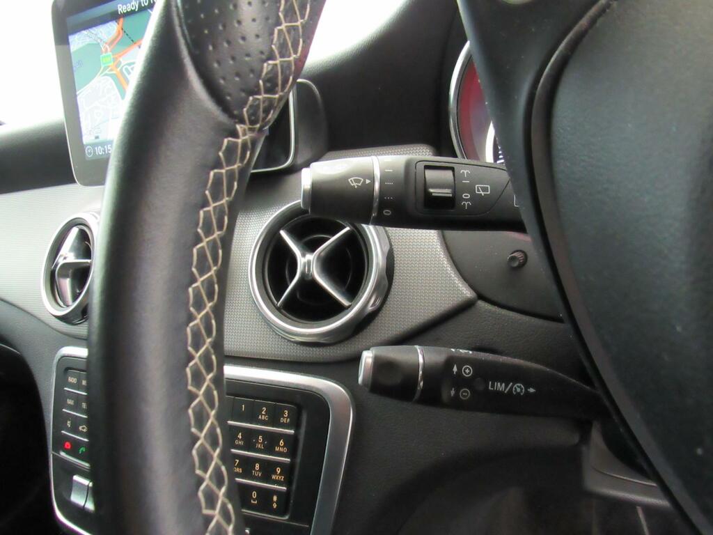 Mercedes-Benz GLA Class Gla 200 Amg Line D Grey #21