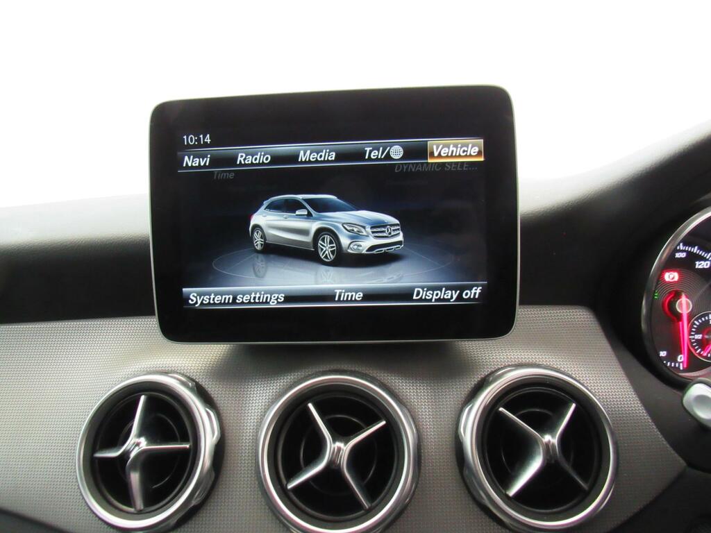 Mercedes-Benz GLA Class Gla 200 Amg Line D Grey #14