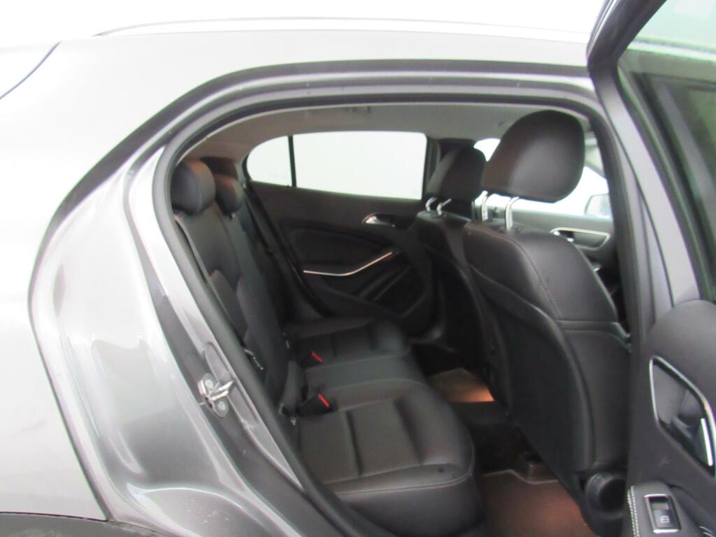 Mercedes-Benz GLA Class Gla 200 Amg Line D Grey #11