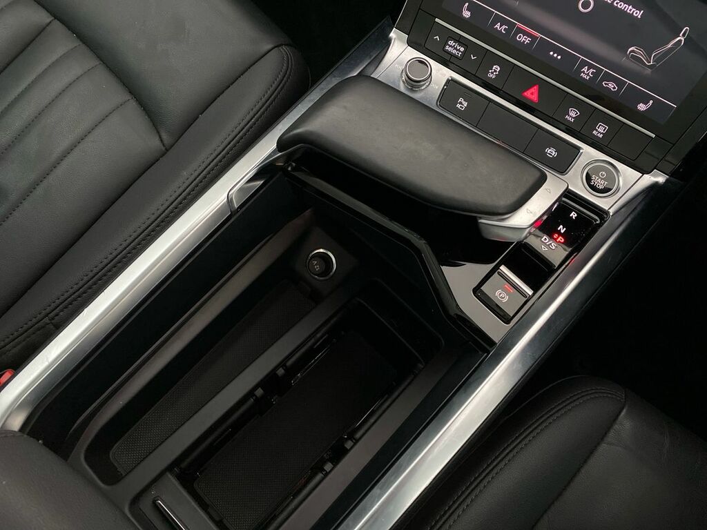 Audi E-tron 300Kw 55 Quattro 95Kwh Vorsprung Grey #16