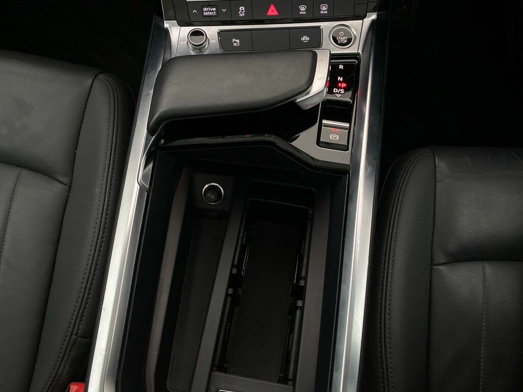 Audi E-tron 300Kw 55 Quattro 95Kwh Vorsprung Grey #21