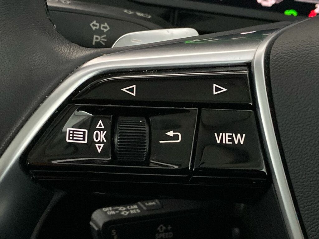 Audi E-tron 300Kw 55 Quattro 95Kwh Vorsprung Grey #19