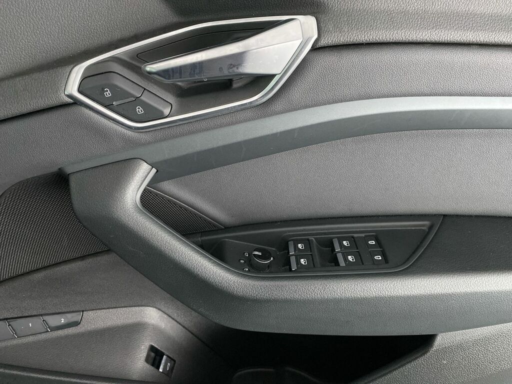 Audi E-tron 300Kw 55 Quattro 95Kwh Vorsprung Grey #23