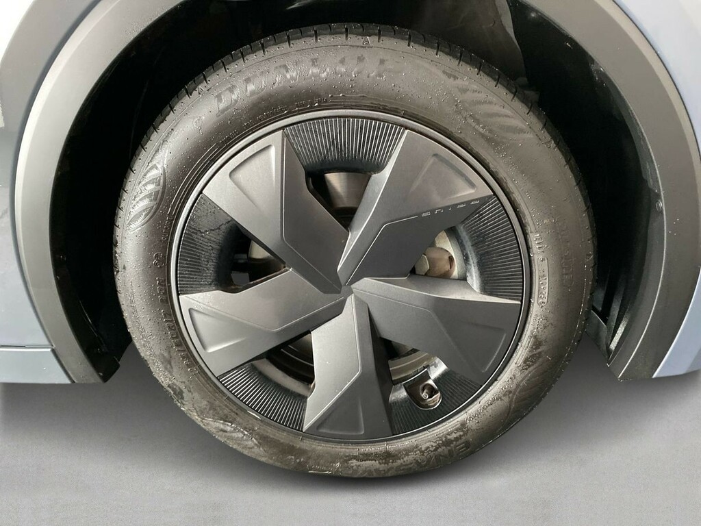 Toyota Prius 2.0 Phev Design Cvt  #27