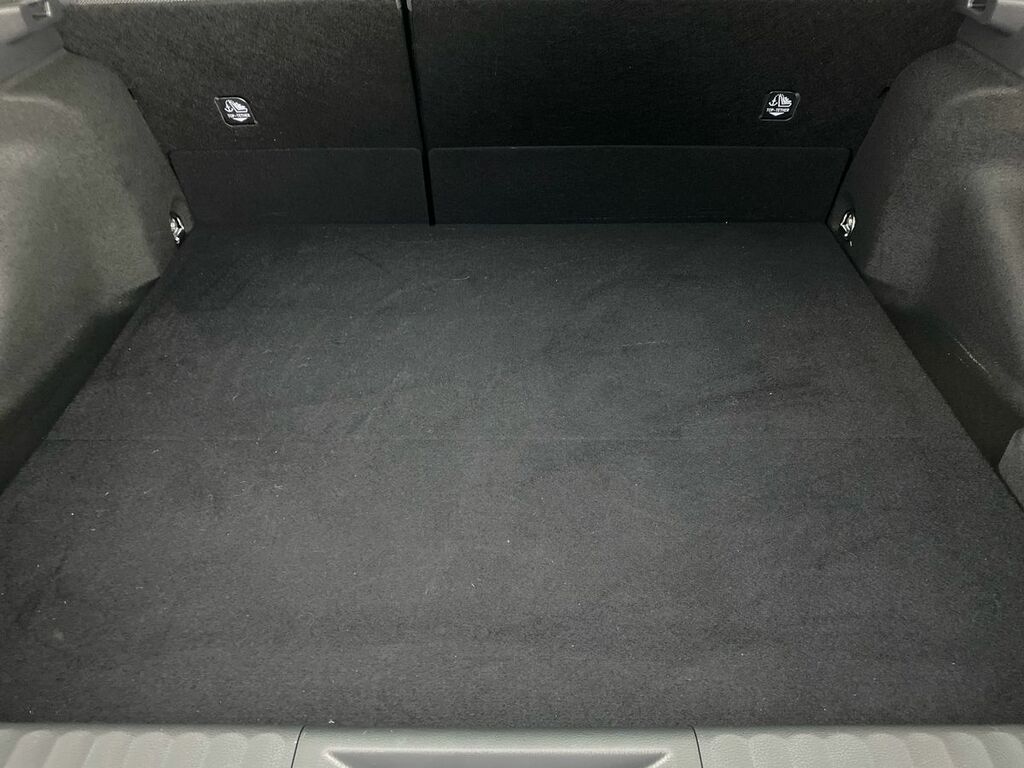 Toyota Prius 2.0 Phev Design Cvt  #23