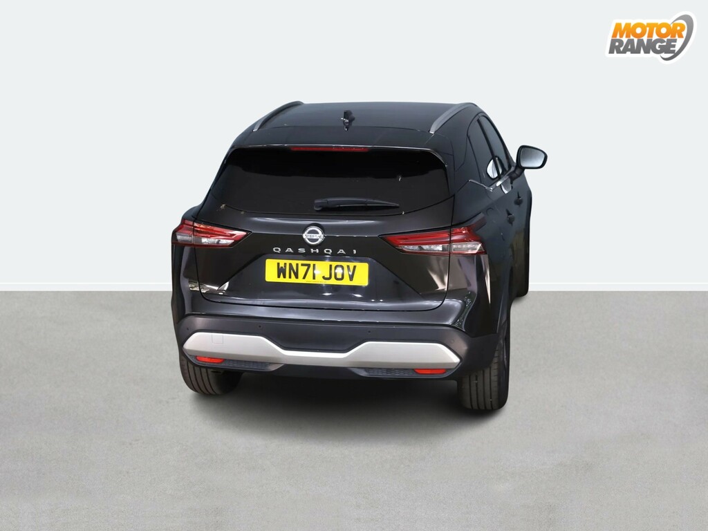 Nissan Qashqai Hatchback Black #4