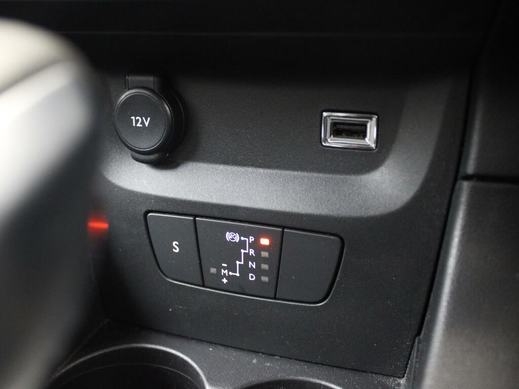 Citroen C3 Hatchback 1.2 Puretech Elle Euro 6 Ss Reser White #21