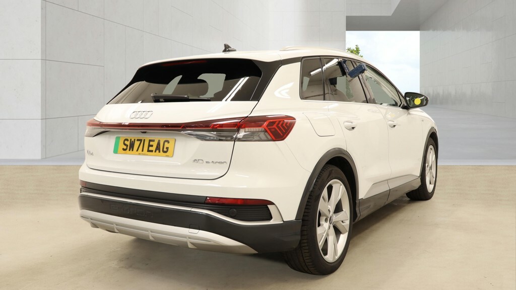 Audi Q4 E Tron 150Kw 40 82Kwh S Line White #4