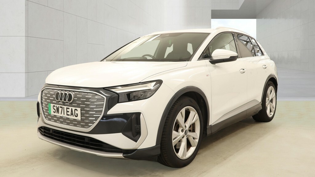 Audi Q4 E Tron 150Kw 40 82Kwh S Line White #2