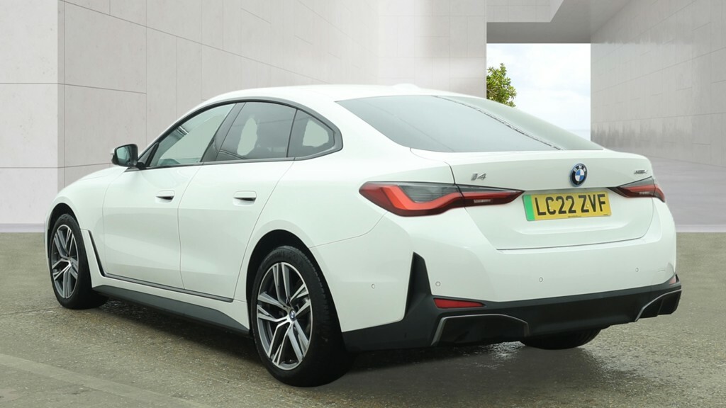 BMW i4 250Kw Edrive40 Sport 83.9Kwh Tech Pack White #3