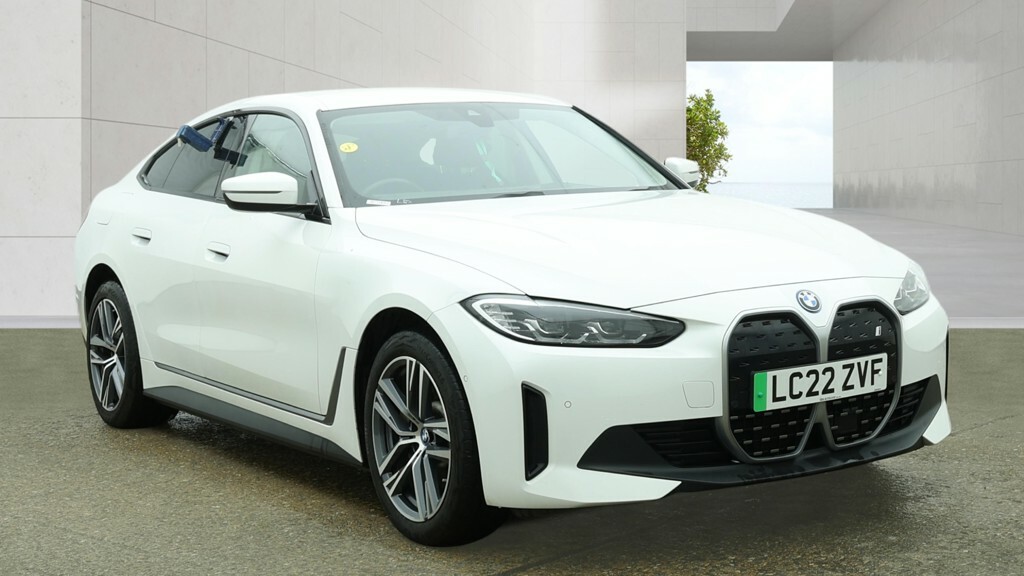BMW i4 250Kw Edrive40 Sport 83.9Kwh Tech Pack White
