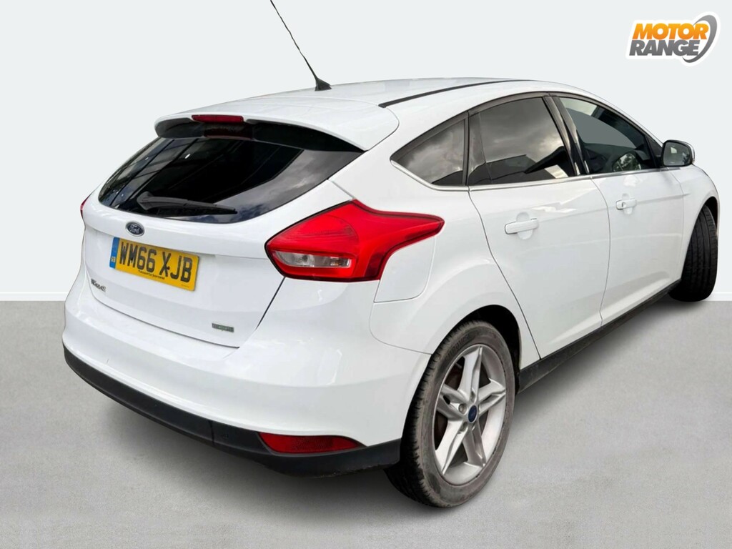 Ford Focus 1.0 Ecoboost 125 Zetec Red #3