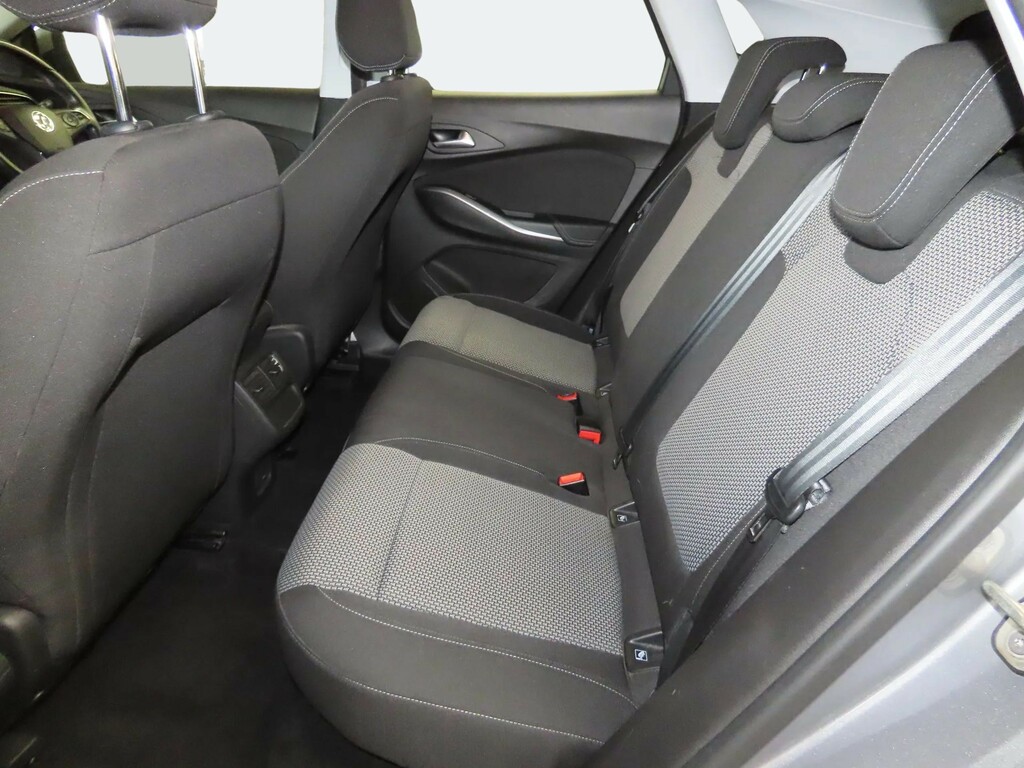 Vauxhall Grandland X Tech Line Nav Red #7