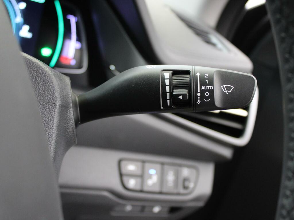 Hyundai Ioniq Premium Se Blue #36