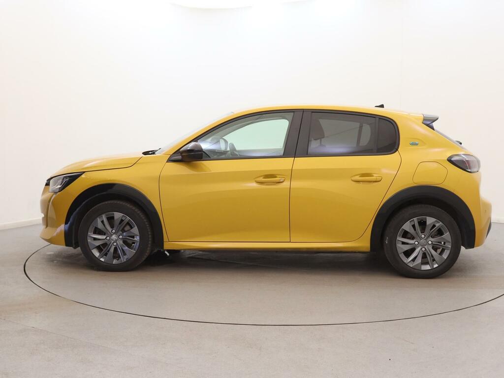 Peugeot e-208 100Kw Active Premium 50Kwh Yellow #4