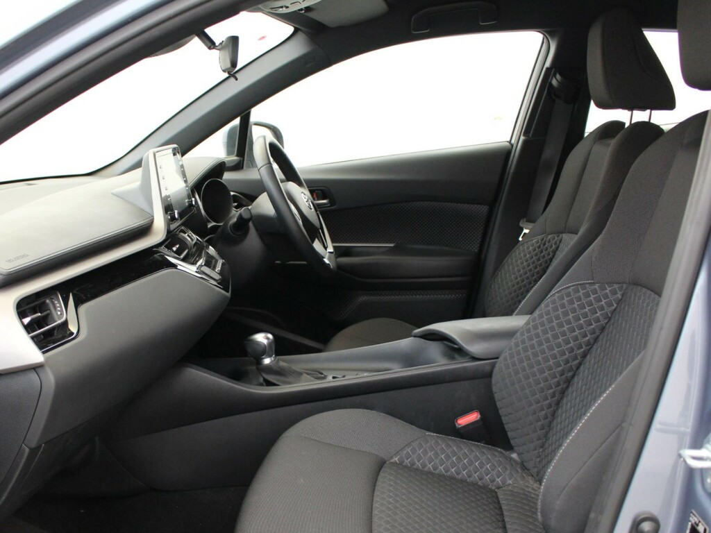 Toyota C-Hr Dynamic Blue #10