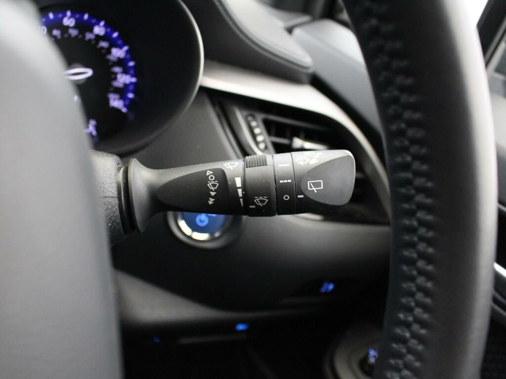 Toyota C-Hr Dynamic Blue #29