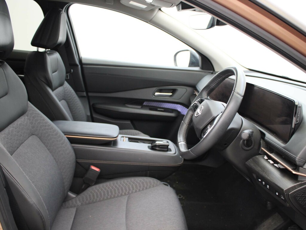 Nissan Ariya Engage 7.4Kw White #9