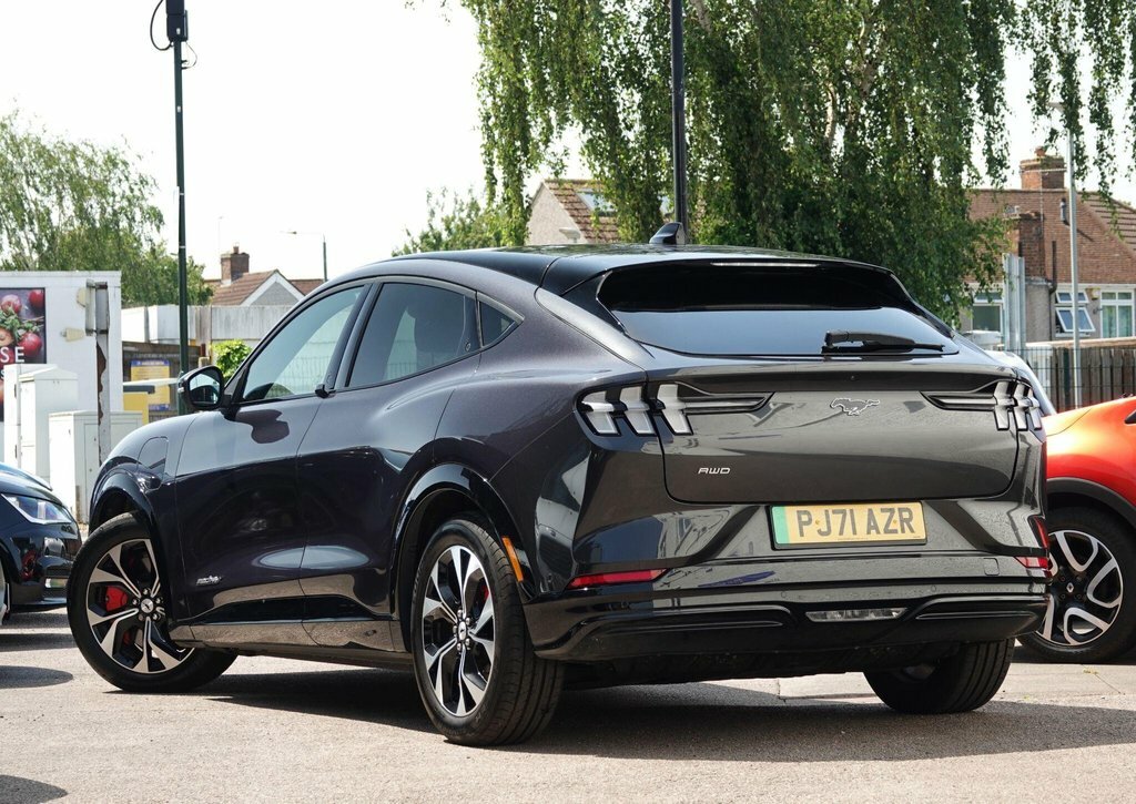 Ford Mustang Mach-E Extended Range 91Kwh Awd Grey #4