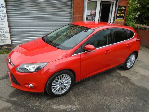Ford Focus 1.0T Ecoboost Zetec YE14EBZ Red #2
