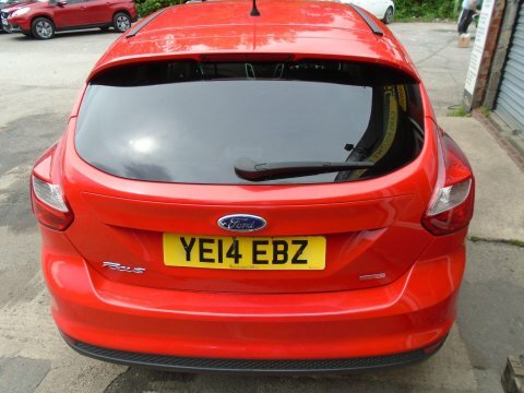 Ford Focus 1.0T Ecoboost Zetec YE14EBZ Red #6